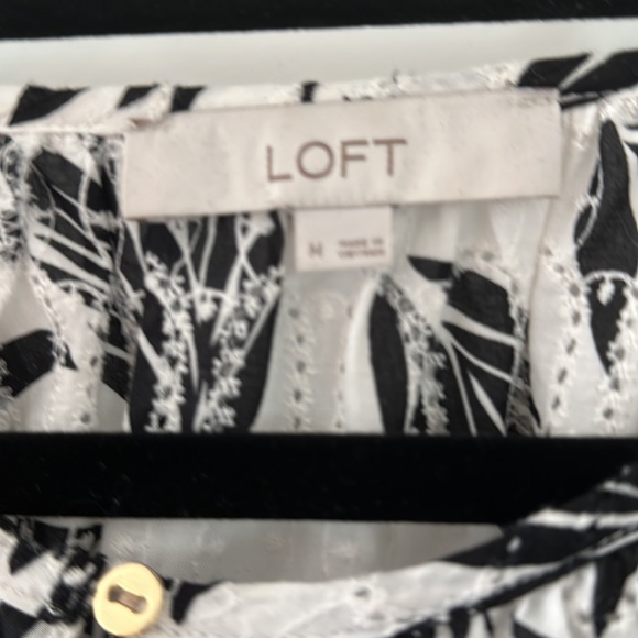 Loft Black and White Blouse Medium - Picture 5 of 5